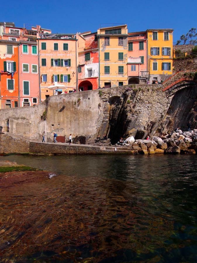 Ai Pesci Room Rental Riomaggiore Exterior foto